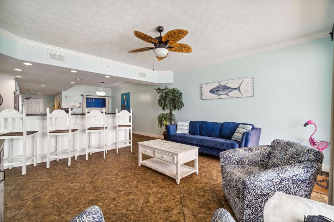Apartment Treasure Island 1005